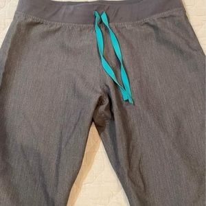 Figs- Livingston Basic Scrub Pants M/T